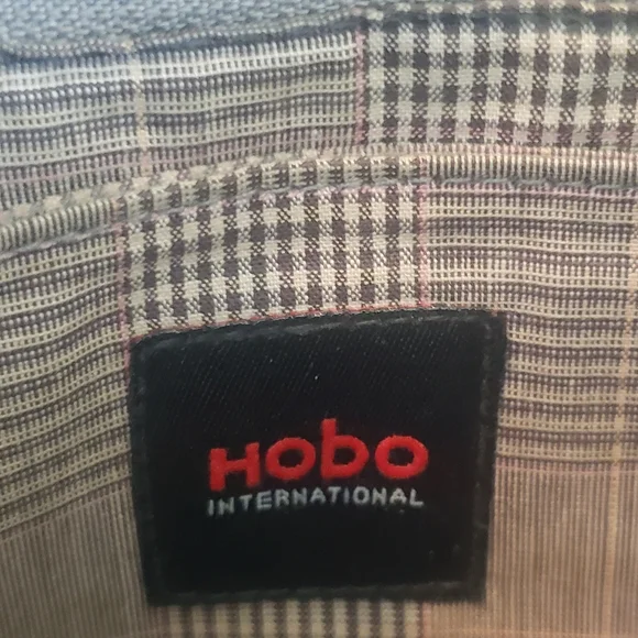 Hobo black leather crossbody bag - Picture 9 of 14